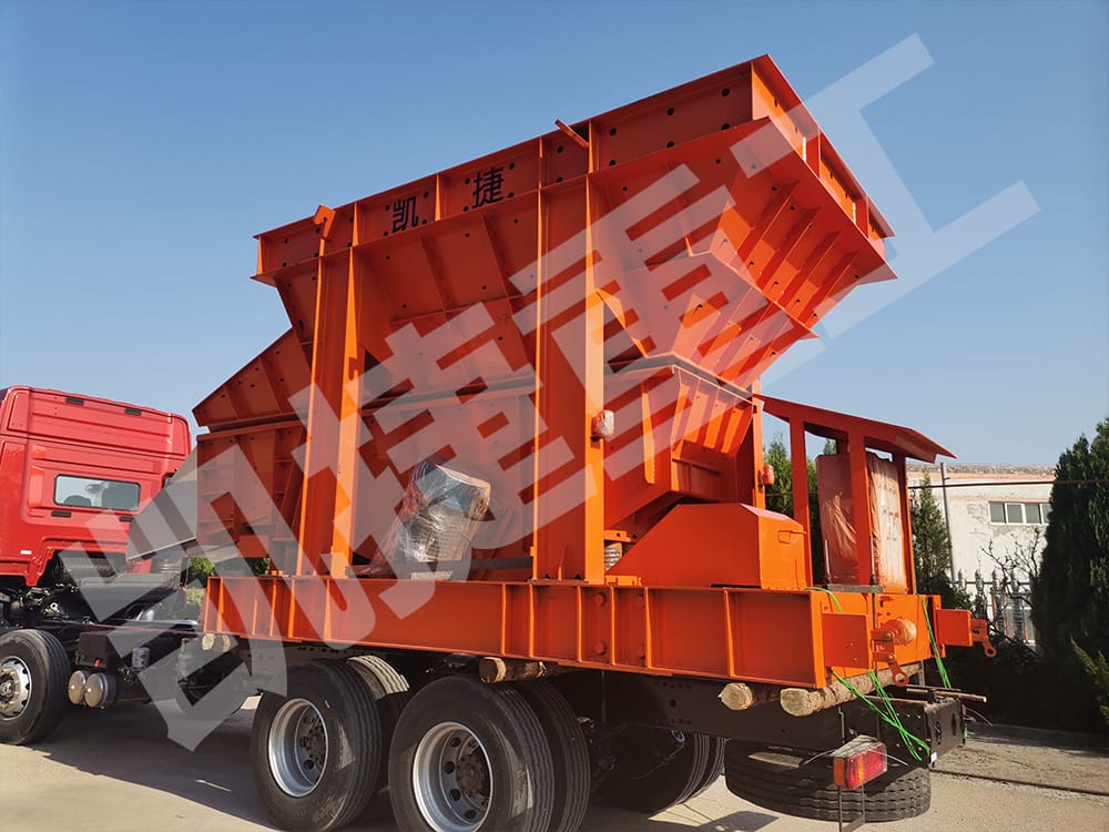 全柴中頻感應(yīng)12噸電爐加料車